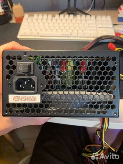 Блок питания 600w Zalman Wattbit 83+