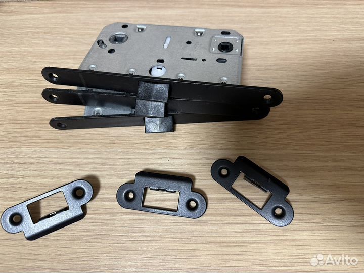 Замок для межкомнатной двери border room Черный