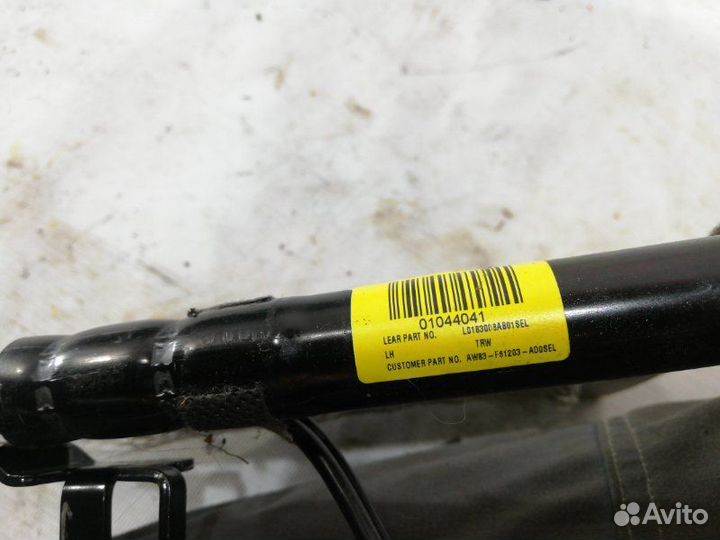 Преднатяжитель ремня передний левый Jaguar Xf CC9