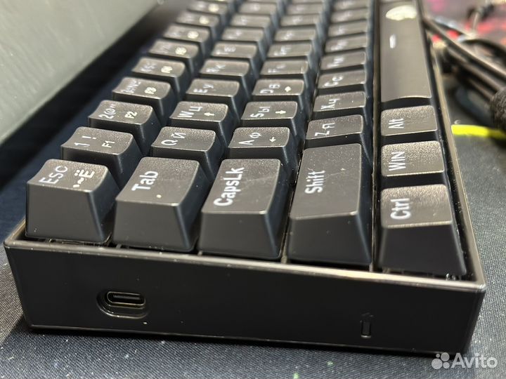 Игровая механическая клавиатура Redragon Lakshmi