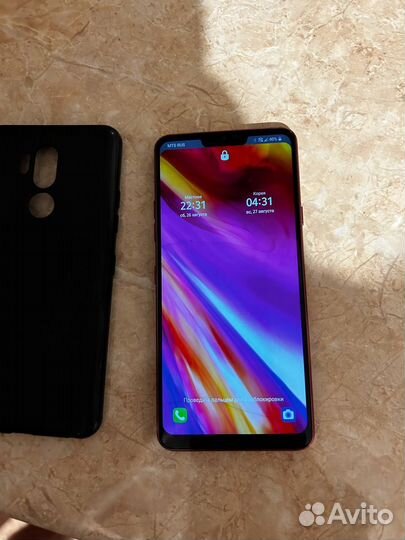 Телефон LG g7