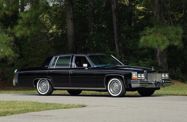 Cadillac DE Ville V (1977—1984) Седан