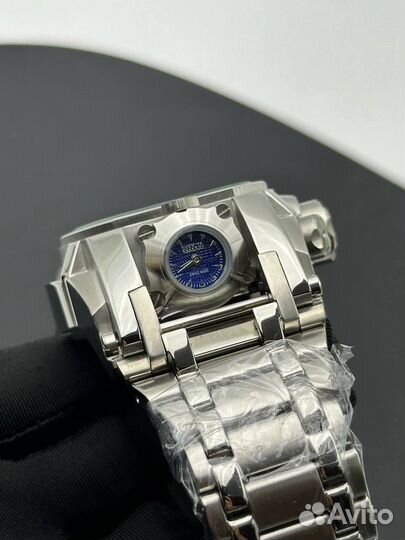 Часы мужские invicta