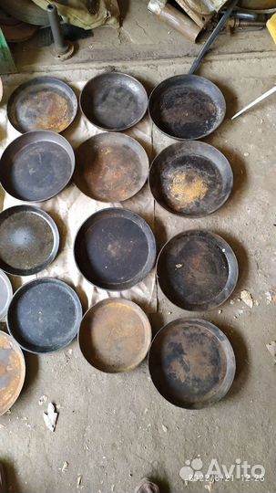 Сковороды чугунные, утятницы СССР