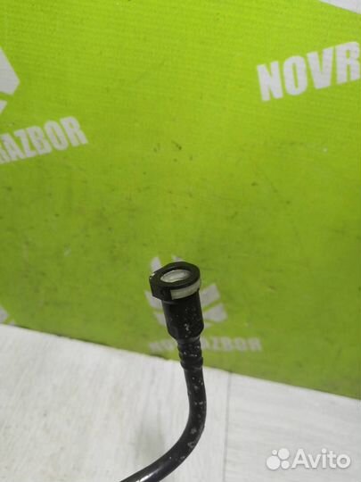 Трубка вакуумная Пежо 206