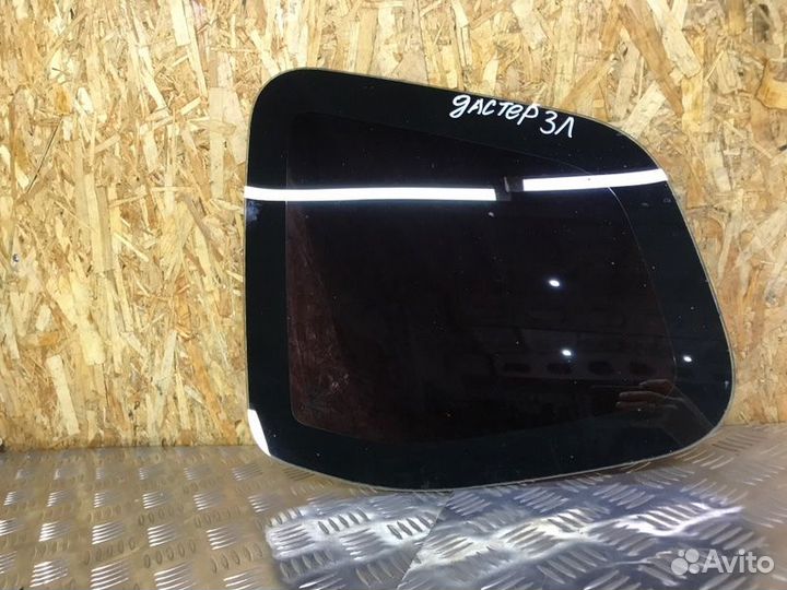 Форточка кузова задняя левая Renault Duster