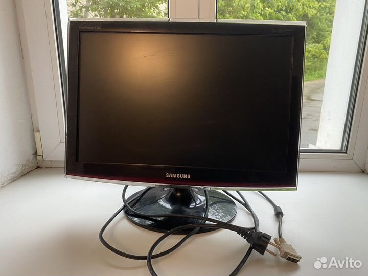 Монитор Samsung t200