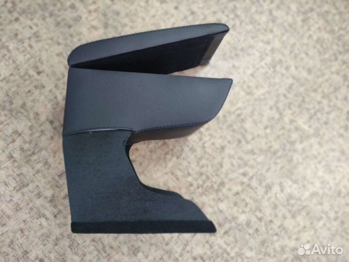 Подлокотник Niva Ваз 2121 1993