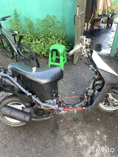 Скутер suzuki lets 2