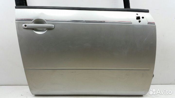 Дверь передняя правая Nissan Presage PU31 2005