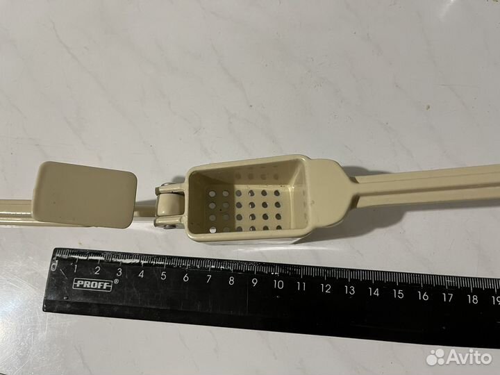 Пресс для чеснока