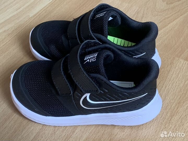 Новые кроссовки nike р.23.5
