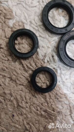 Комплект сальников двигателя Suzuki Address v125