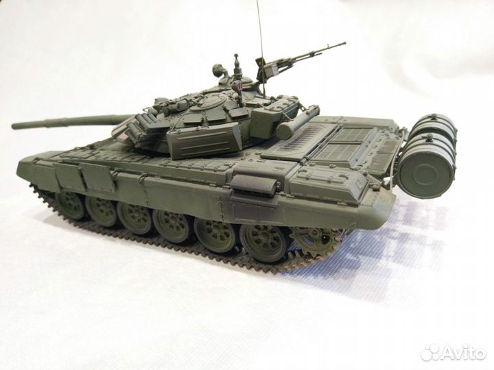 Модель танка Т-72Б мод. 1989г