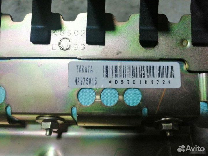 Подушка безопасности в торпеду Mitsubishi Lancer