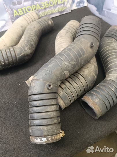 Гофра воздуховода Volkswagen Passat в3