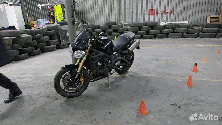 Triumph Street Triple 675