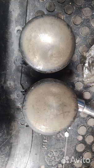 Запчасти от бампера рено меган 2