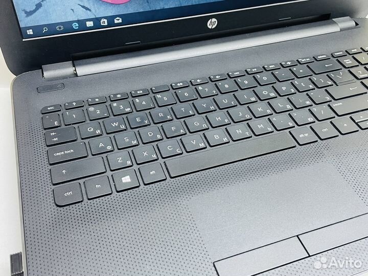 Ноутбук HP Intel x4/4gb/SSD