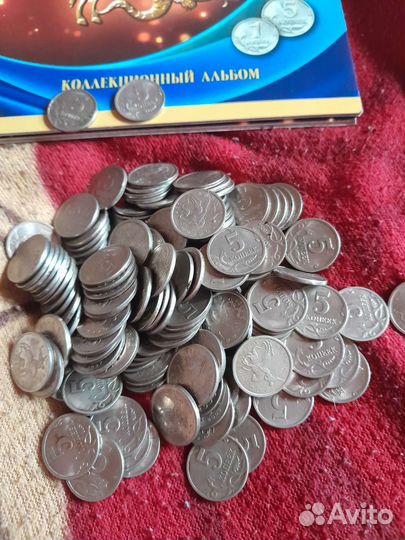 1 и 5 копеек есть 10 копеек