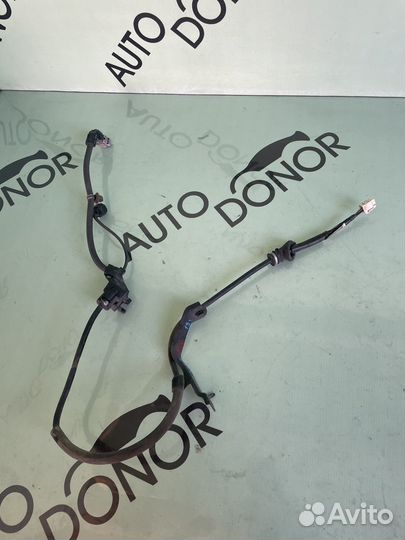 Проводка заднего датчика abs toyota rav 4 xa50