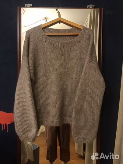 Свитер