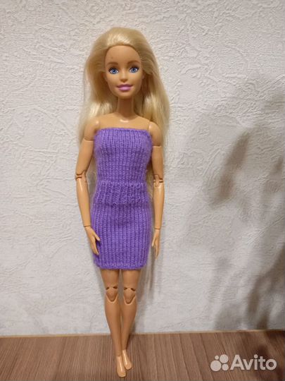 Вязаная одежда для куклы Барби