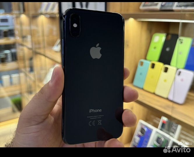 iPhone Xs, 64 ГБ