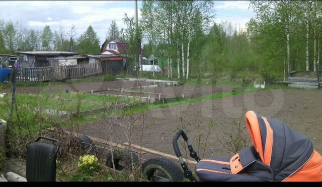 Дача 20 м² на участке 6 сот.