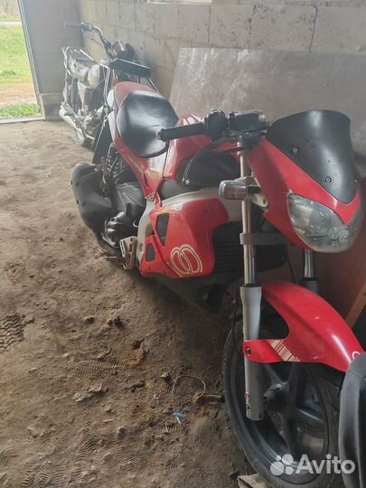 Мотоцикл Gilera DNA