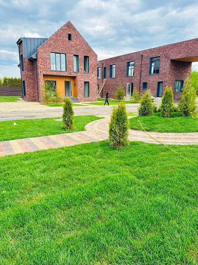 Коттедж 130 м² на участке 6 сот.