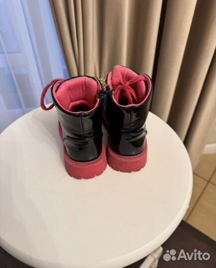 Ботинки для девочки