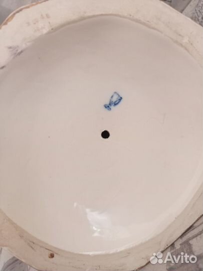 Статуэтка фарфор