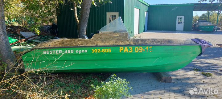 Катер Бестер