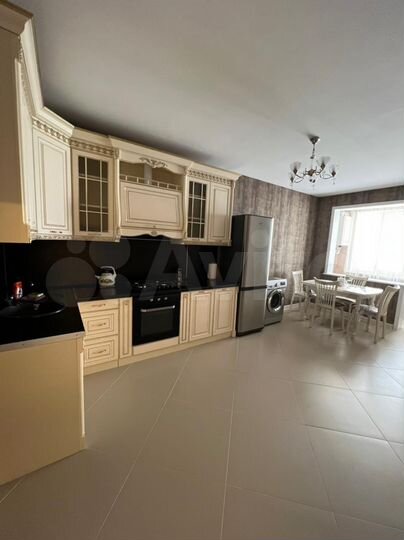 2-к. квартира, 79,8 м², 6/10 эт.