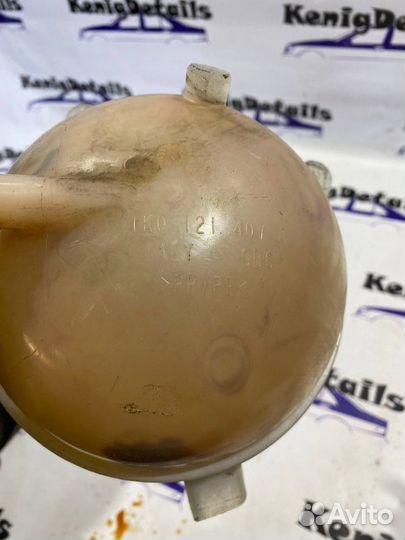 Бачок расширительный Volkswagen Touran минивэн 1.9