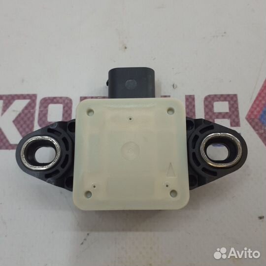 Датчик бокового удара