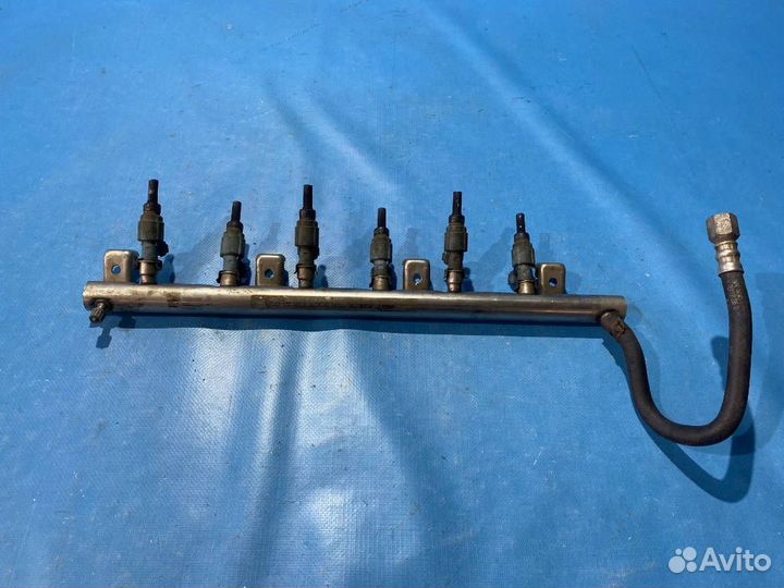 Топливная рейка Volkswagen Touareg 3.2 BMV