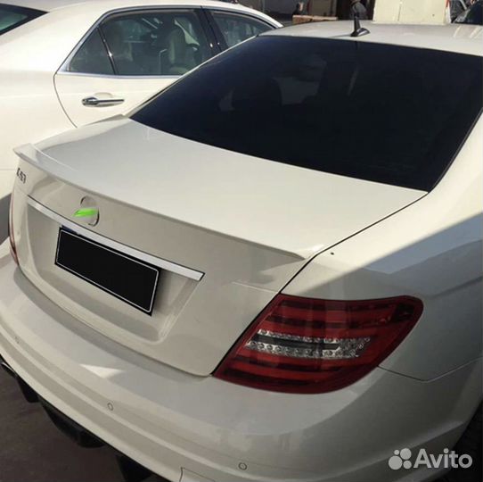 Спойлер багажника AMG Mercedes W204 черный