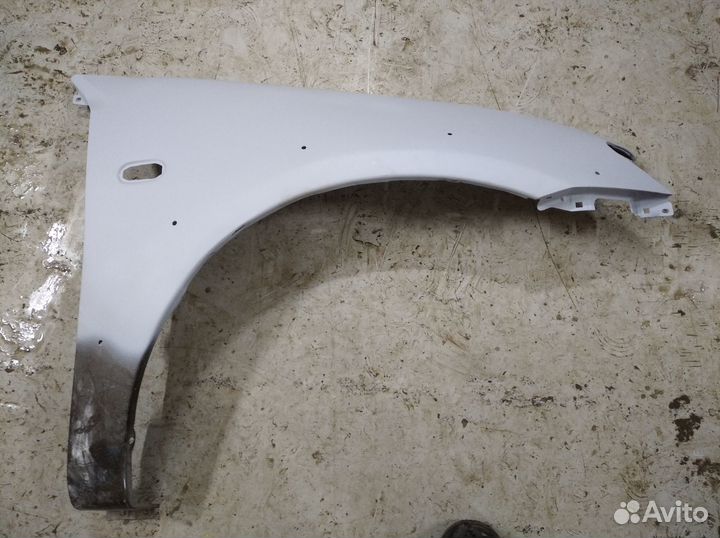 Крыло переднее Mitsubishi L200 2006-2016