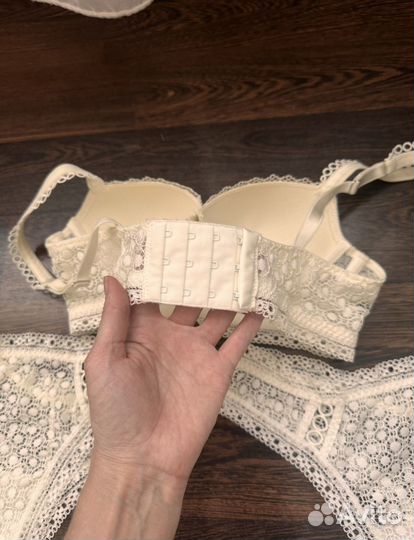 Комплект нижнего белья calvin klein intimissimi