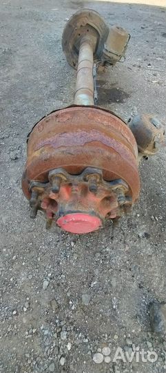 Оси на полуприцеп