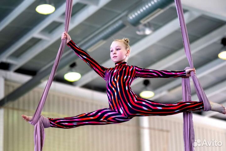 Комбинезон для воздушной гимнастики