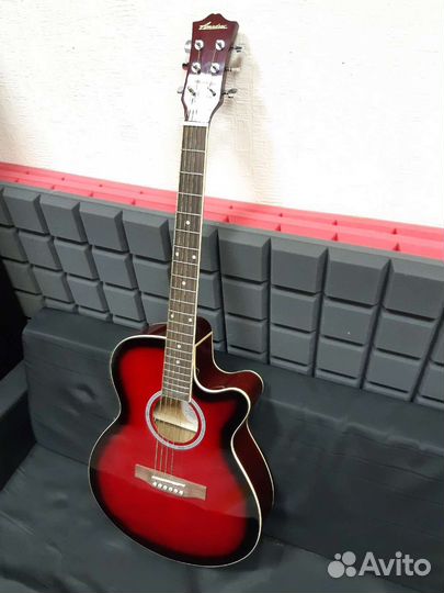 Электроакустическая гитара Elenberg