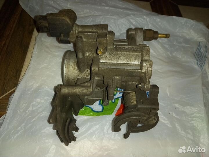 Дросельная заслонка toyota Mark 2 Chaser Cresta