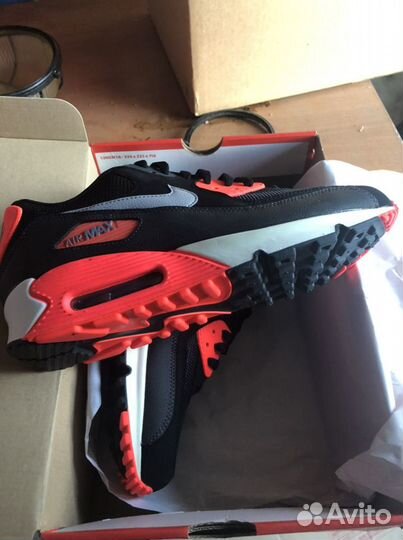 Nike AIR MAX