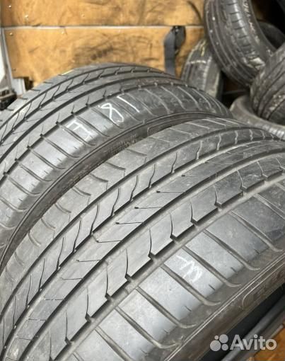 Goodyear EfficientGrip 225/45 R18