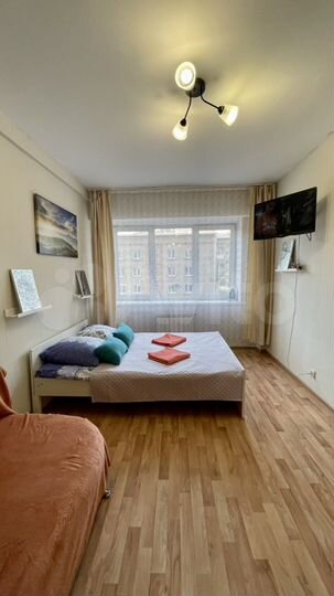 2-к. квартира, 50 м², 2/14 эт.