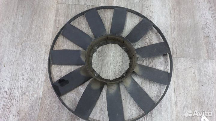 Крыльчатка вентилятора Volkswagen Passat B5