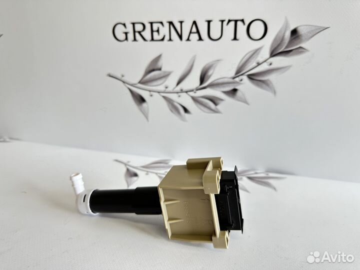 Mazda CX 7 форсунка омывателя фары правая 10-12